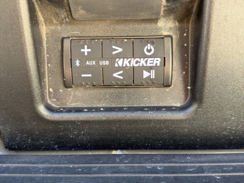 Used 2025 GMC Sierra 1500 AT4X image 20