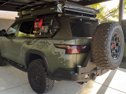 Used 2023 Toyota Sequoia TRD Pro AWD/4WD image 8