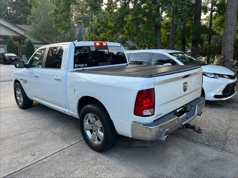 Used 2019 RAM 1500 Lone Star RWD image 6