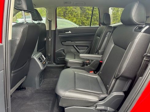Used 2021 Volkswagen Atlas SEL FWD image 30