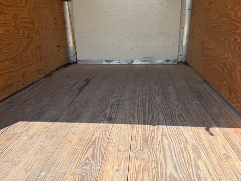 Used 2021 Chevrolet Express 3500 w/ Power Convenience Package RWD image 10