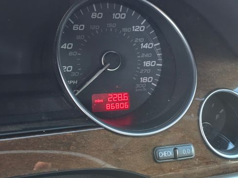 Used 2007 Audi S8 Quattro Sedan 4D image 1