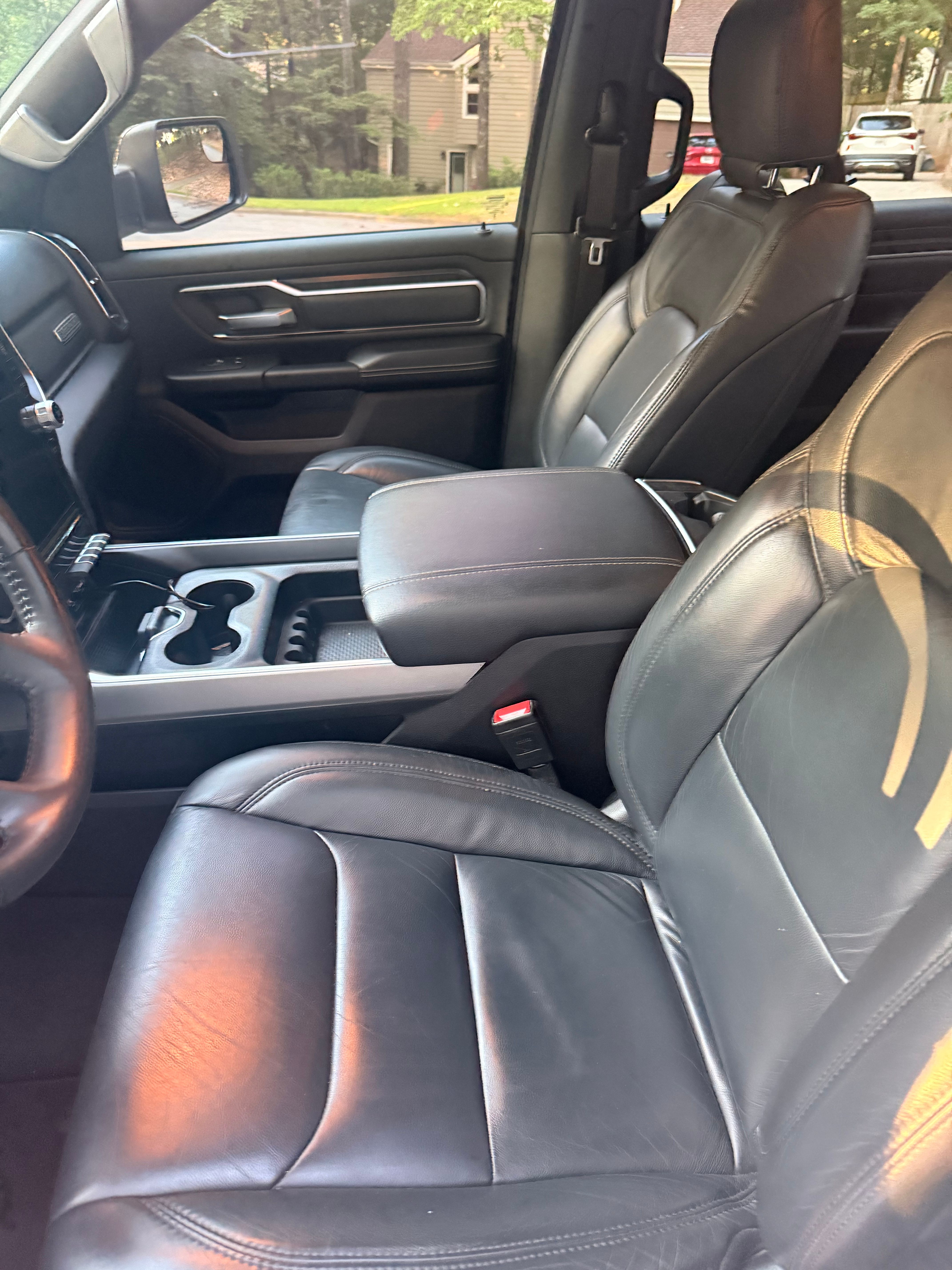 Used 2024 RAM 1500 Big Horn AWD/4WD image 10