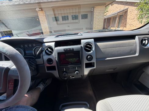 Used 2009 Ford F150 XLT image 11