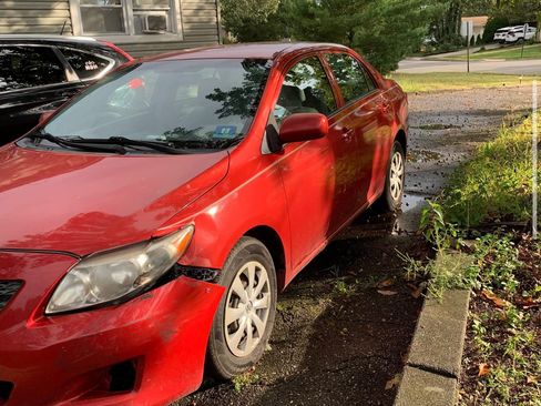 Used 2010 Toyota Corolla image 8