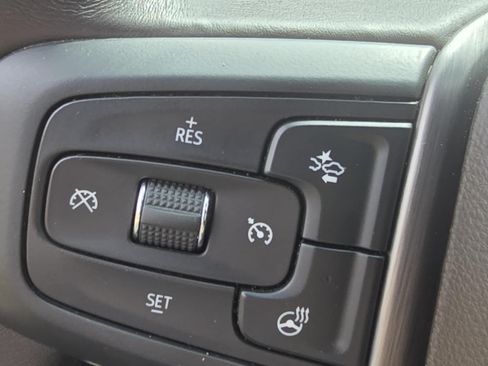 Used 2023 GMC Sierra 2500 Denali w/ Denali Ultimate Package image 17