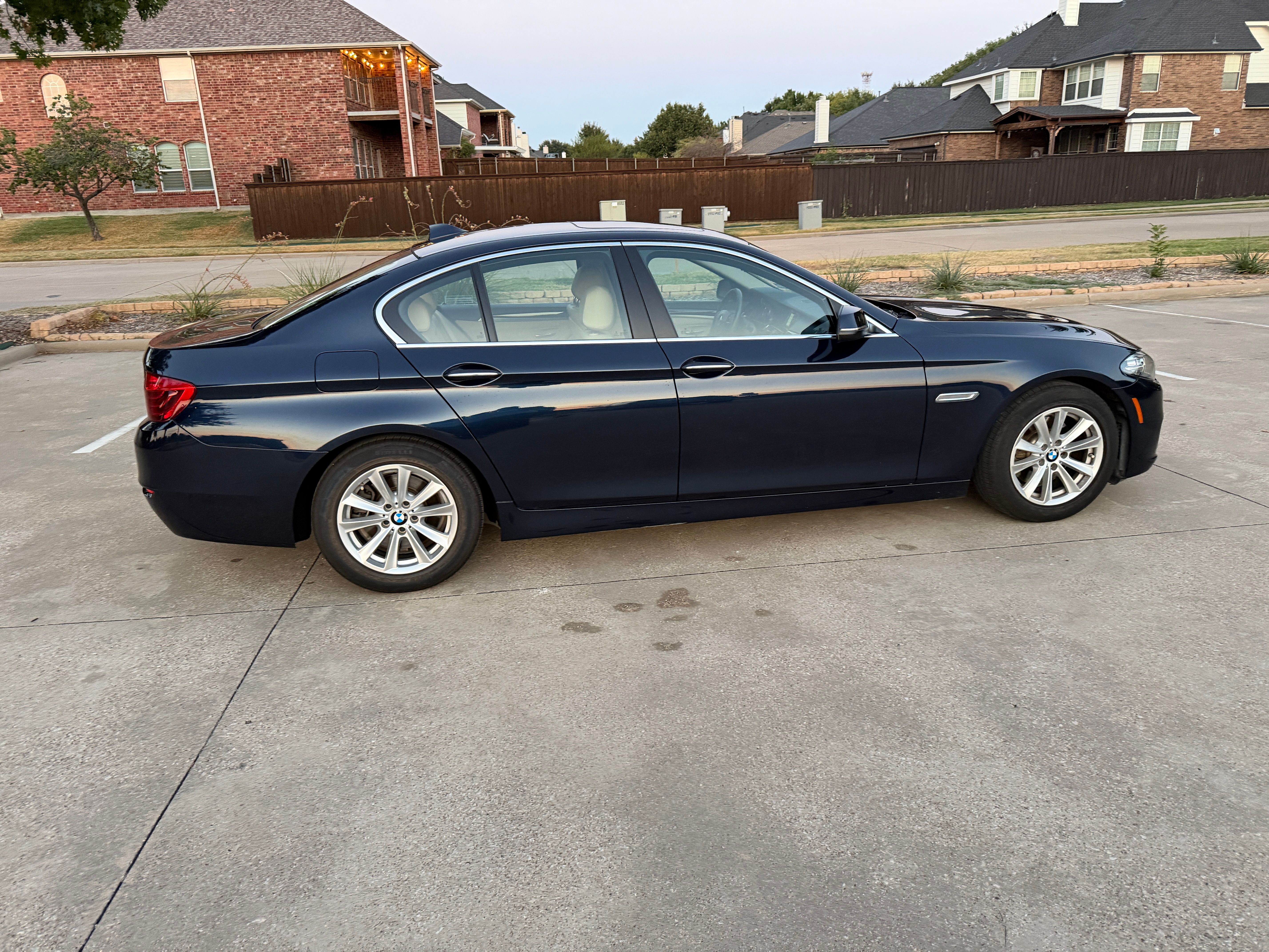 Used 2014 BMW 528i Sedan RWD image 6