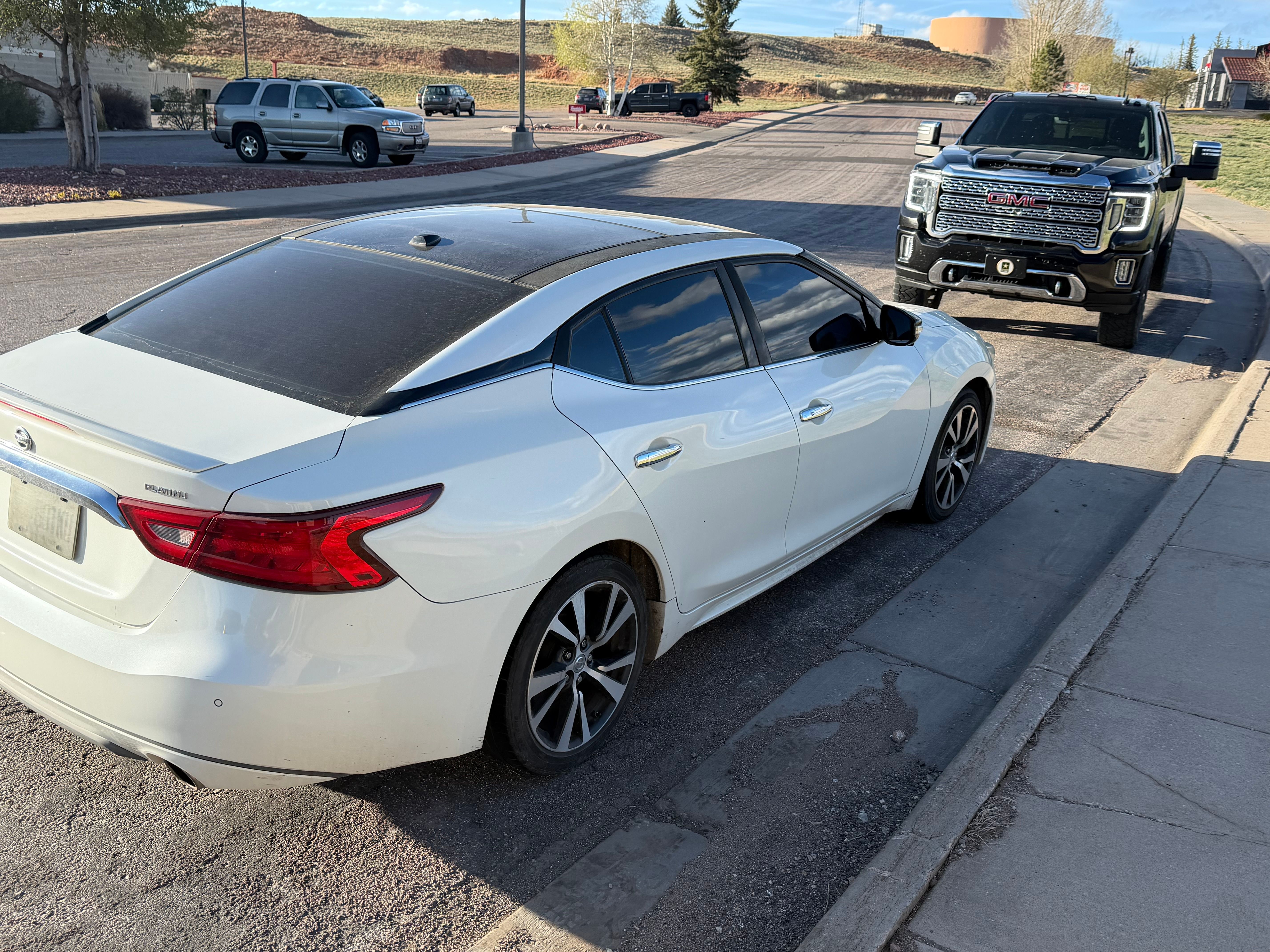 Used 2016 Nissan Maxima Platinum FWD image 4
