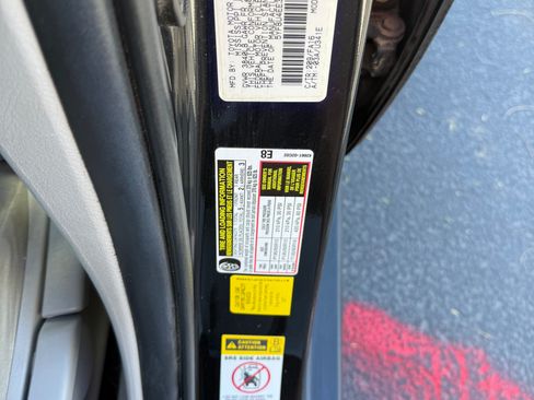 Used 2013 Toyota Corolla L image 12