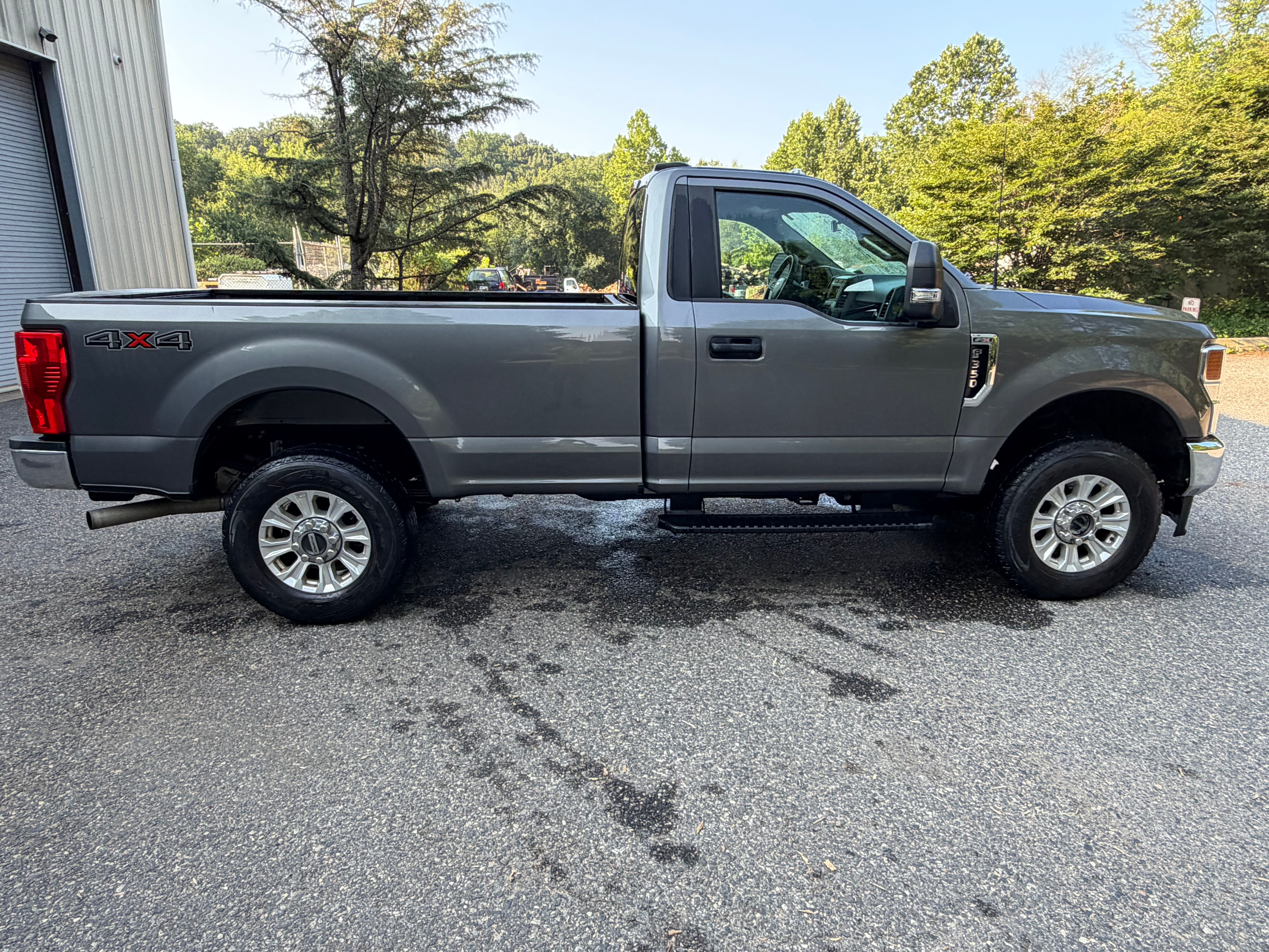 Used 2022 Ford F350 XL w/ STX Appearance Package AWD/4WD image 11