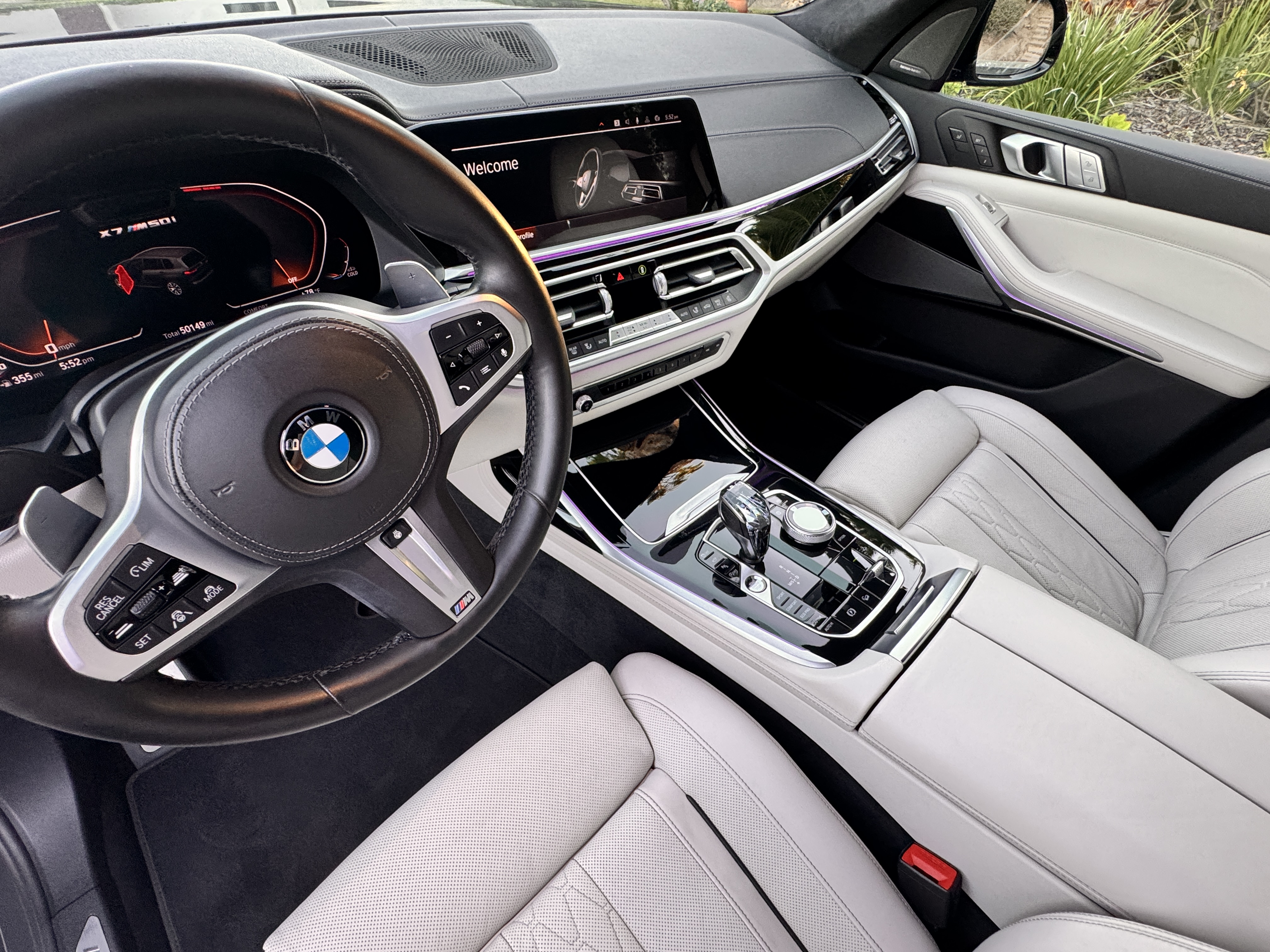 Used 2022 BMW X7 M50i AWD/4WD image 8