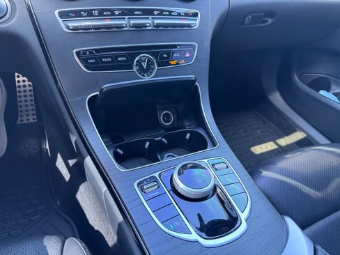 Used 2018 Mercedes-Benz C 300 Sedan image 15