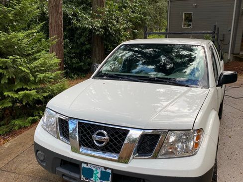 Used 2016 Nissan Frontier S w/ S Preferred Package RWD image 1
