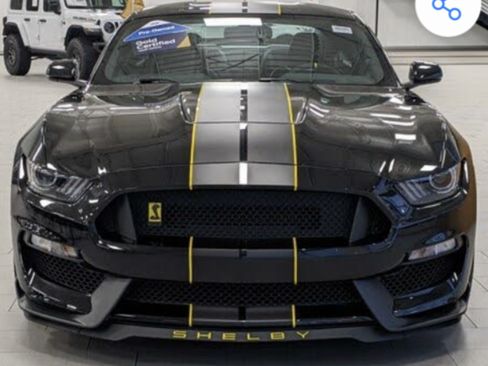 Used 2020 Ford Mustang Shelby GT350 w/ Technology Package RWD image 5