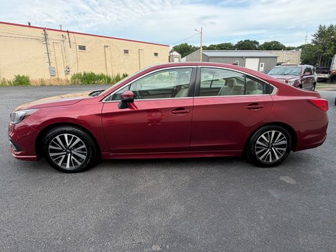 Used 2019 Subaru Legacy 2.5i Premium AWD/4WD image 4