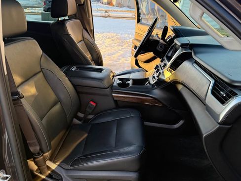 Used 2017 Chevrolet Suburban LT w/ Max Trailering Package image 10