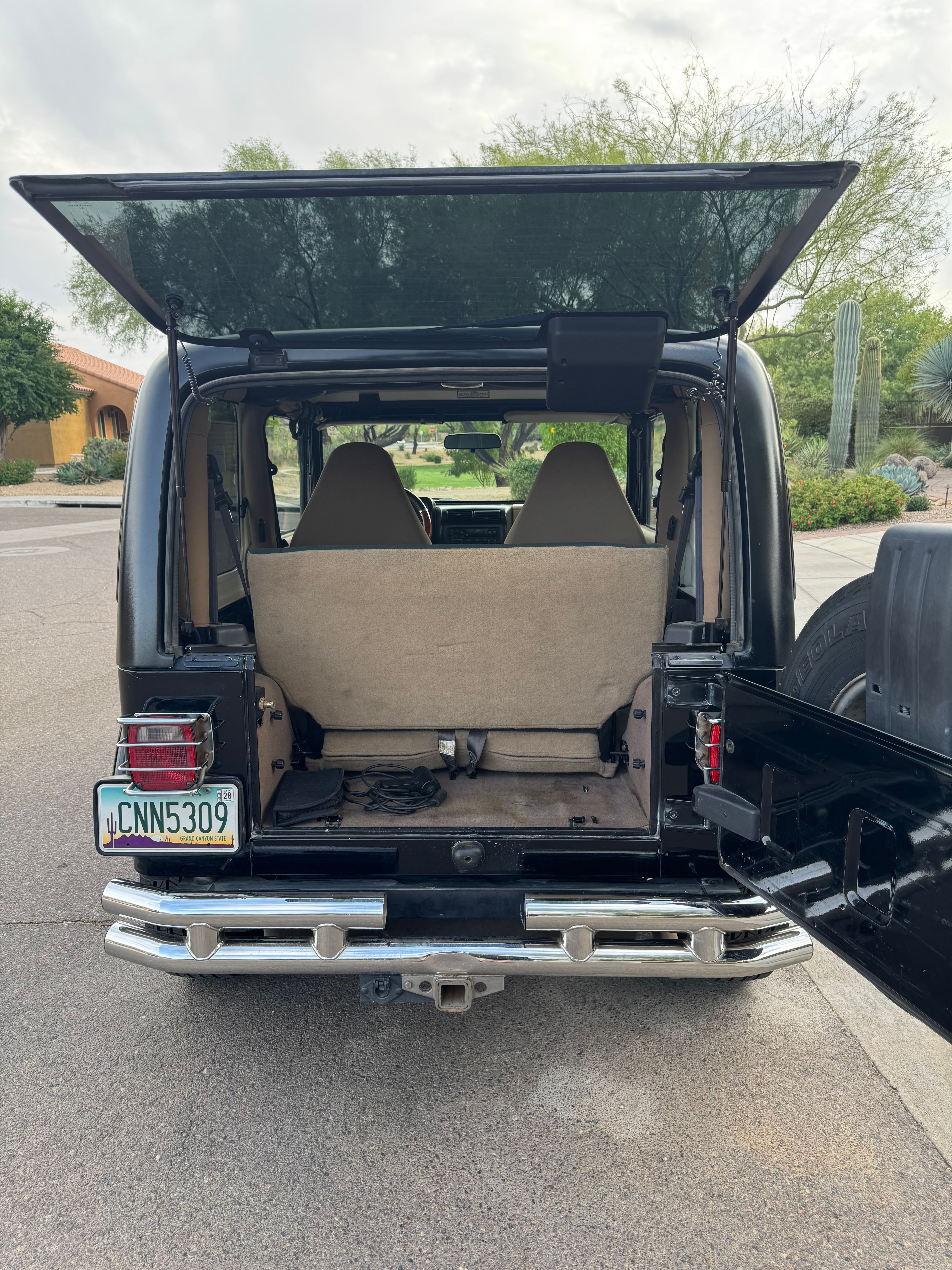 Used 2002 Jeep Wrangler Sahara AWD/4WD image 14