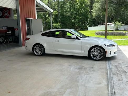 Used 2023 BMW 430i Coupe w/ Premium Package RWD image 5