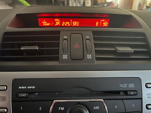 Used 2009 MAZDA MAZDA6 i Grand Touring w/ Moonroof & Bose Pkg image 16