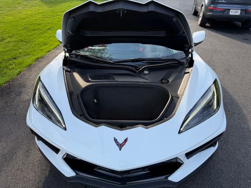 Used 2020 Chevrolet Corvette Stingray Premium Cpe w/ 3LT Preferred Equipment Group image 8