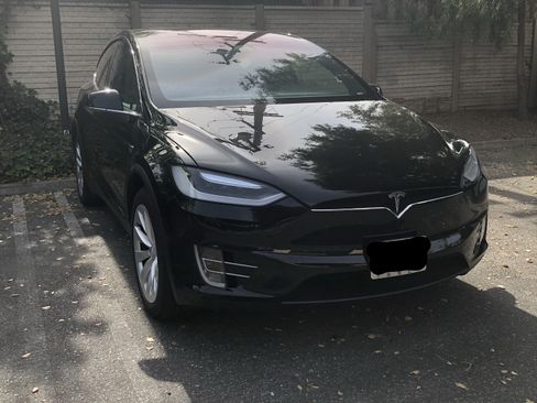 Used 2016 Tesla Model X 75D image 9
