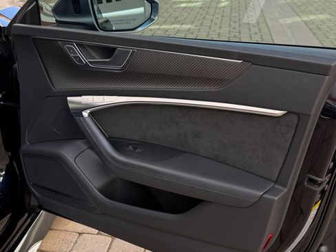 Used 2021 Audi RS 7 Prestige image 17