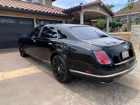 Used 2012 Bentley Mulsanne RWD image 5