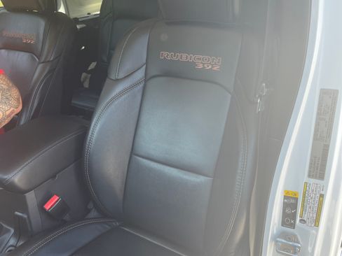 Used 2022 Jeep Wrangler Unlimited Rubicon w/ Dual Top Group image 15