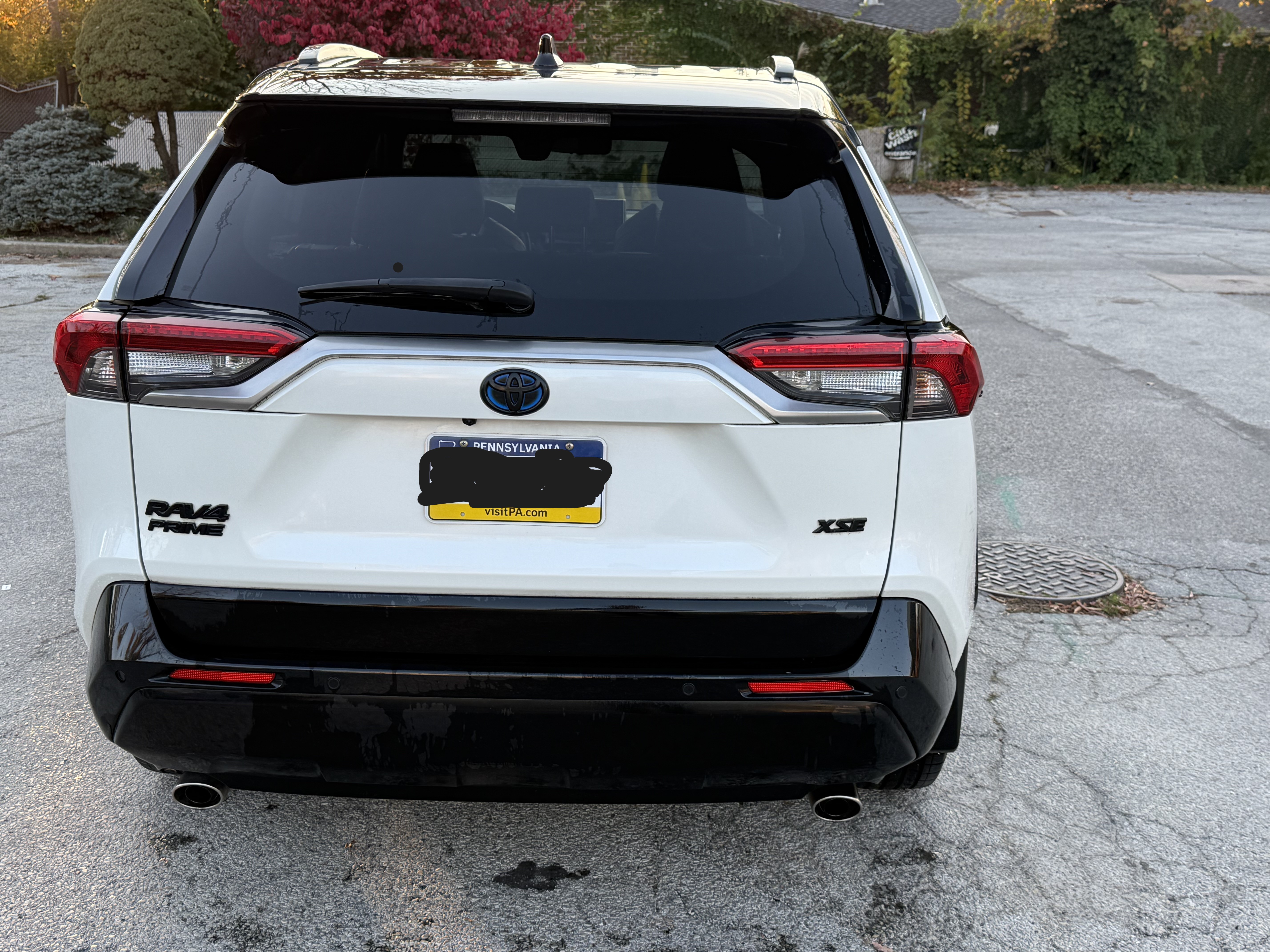Used 2022 Toyota RAV4 XSE w/ Premium Package AWD/4WD image 10