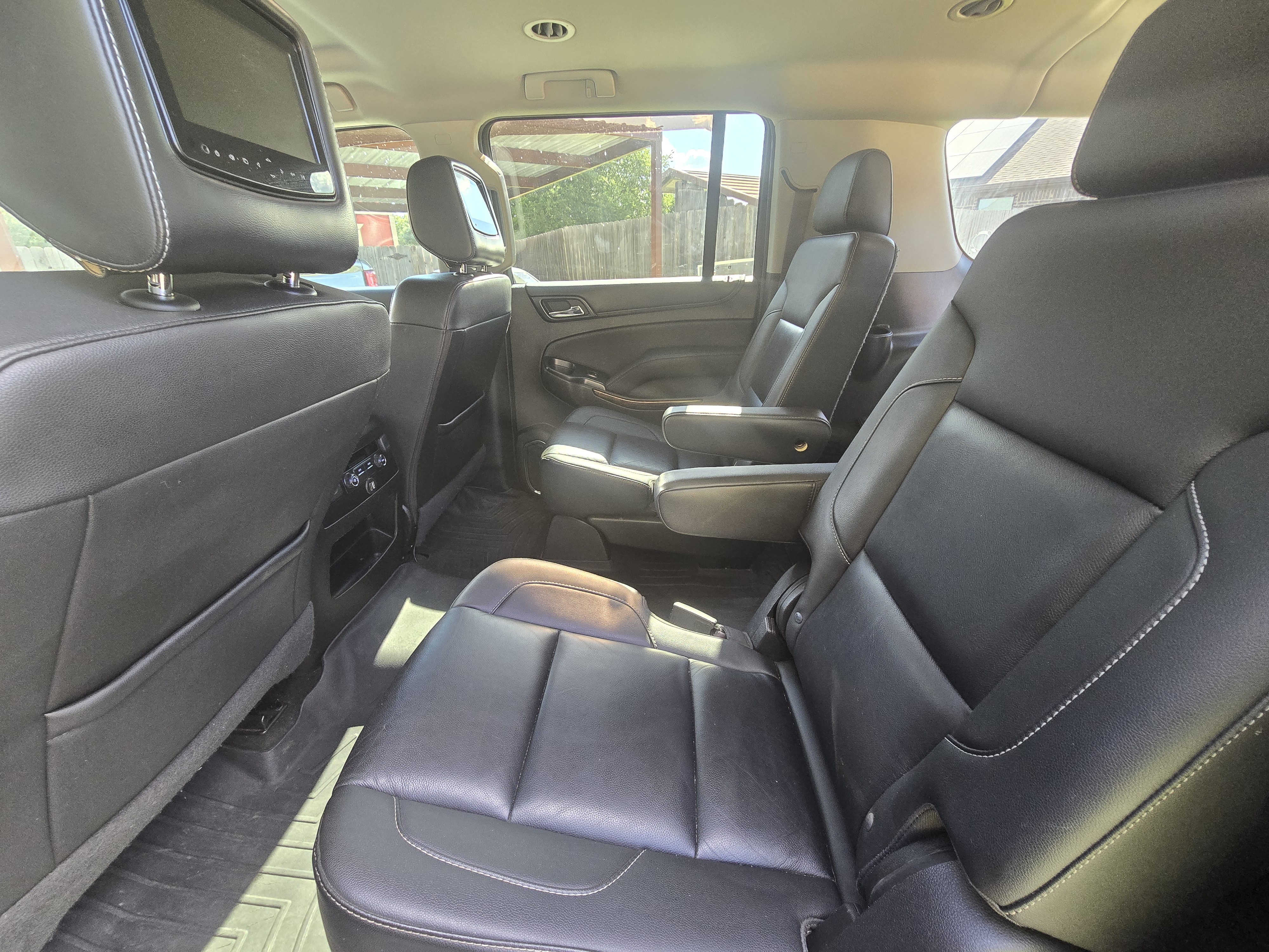 Used 2016 Chevrolet Suburban LT w/ Max Trailering Package RWD image 13