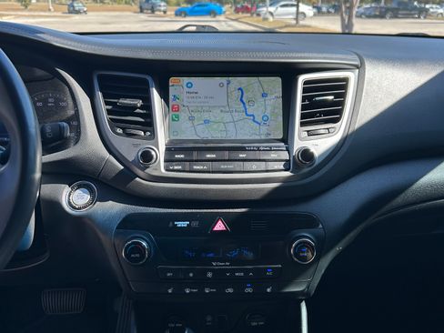 Used 2018 Hyundai Tucson SEL Plus image 6
