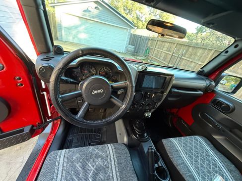 Used 2007 Jeep Wrangler Unlimited X image 6