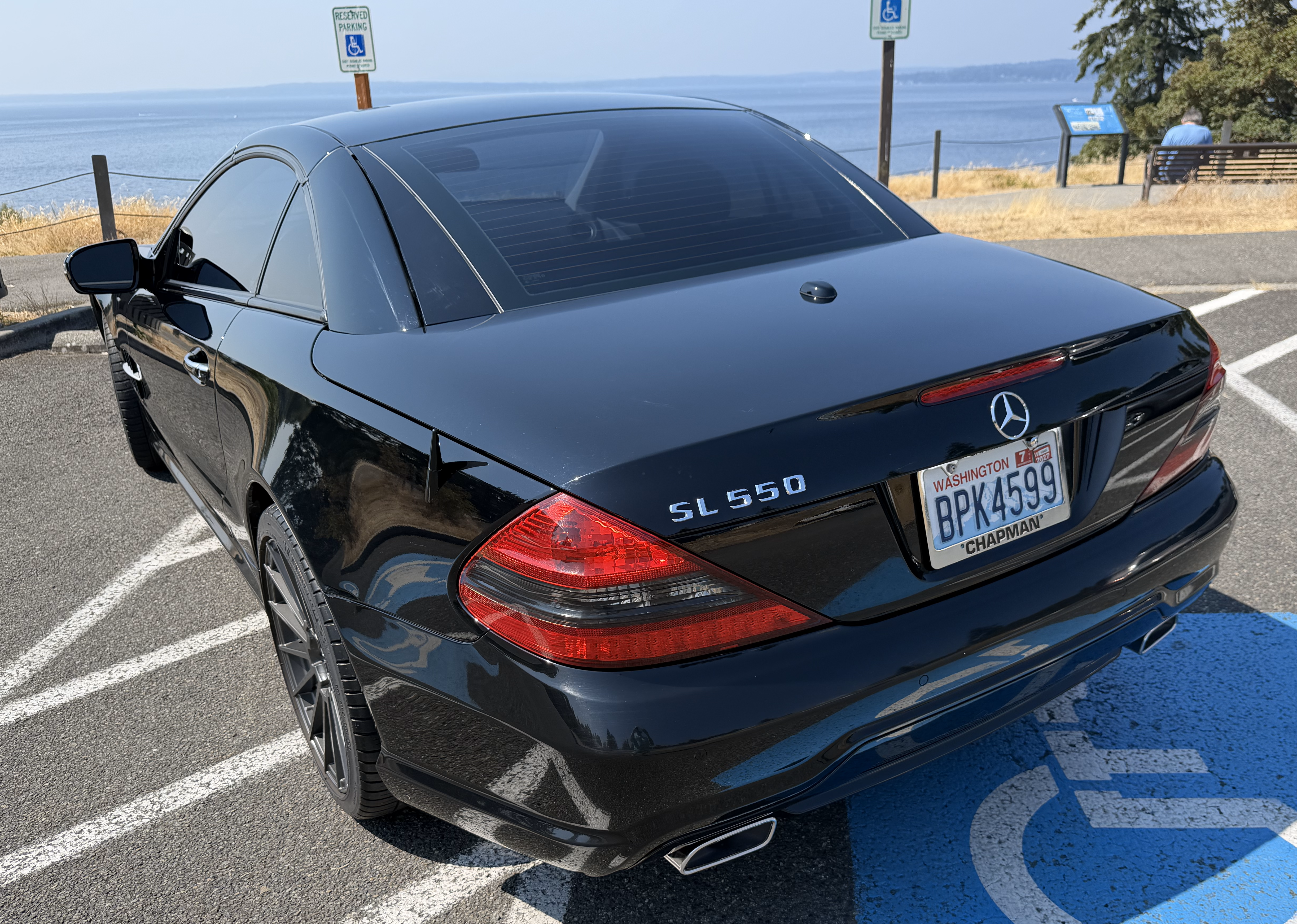 Used 2009 Mercedes-Benz SL 550 image 4