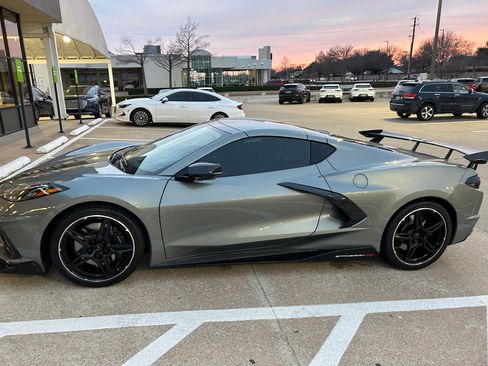 Used 2022 Chevrolet Corvette Stingray Preferred Cpe w/ Z51 Performance Package image 1