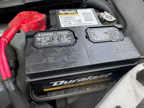 Used 2009 Ford Escape 2WD Hybrid image 12