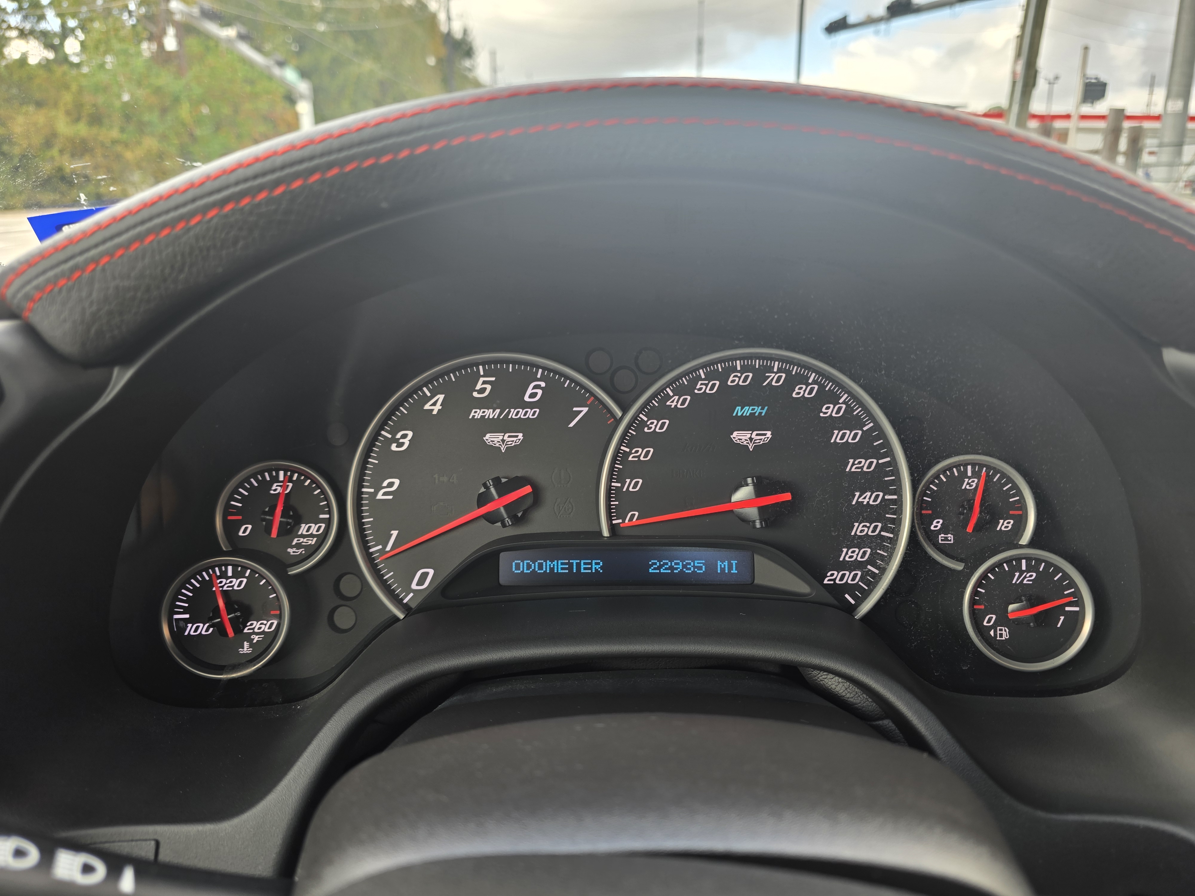 Used 2013 Chevrolet Corvette 427 w/ 1SC Preferred Equipment Group RWD image 10