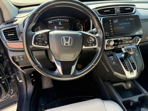 Used 2017 Honda CR-V Touring image 12