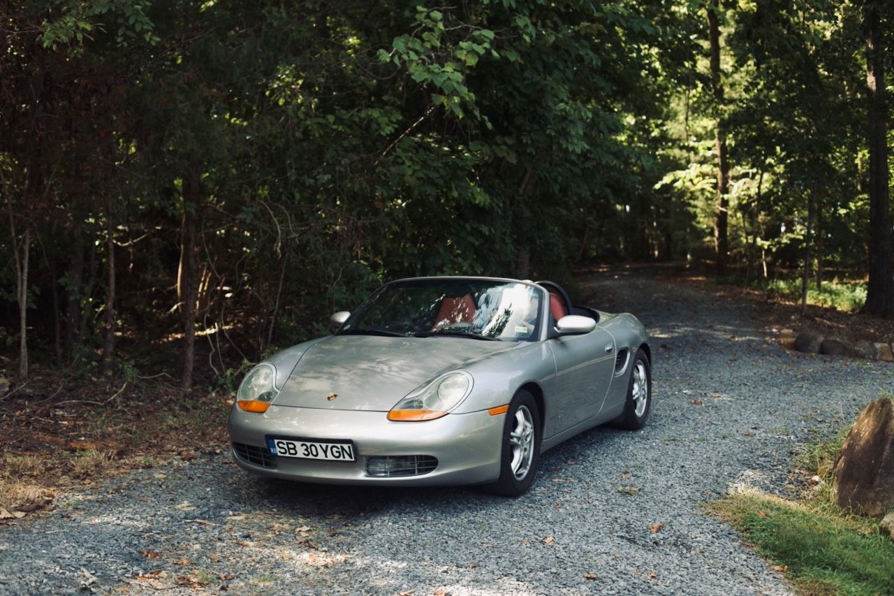 Used 1999 Porsche Boxster RWD image 13