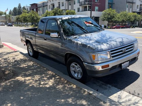 Used 1995 Toyota T100 SR5 RWD image 11