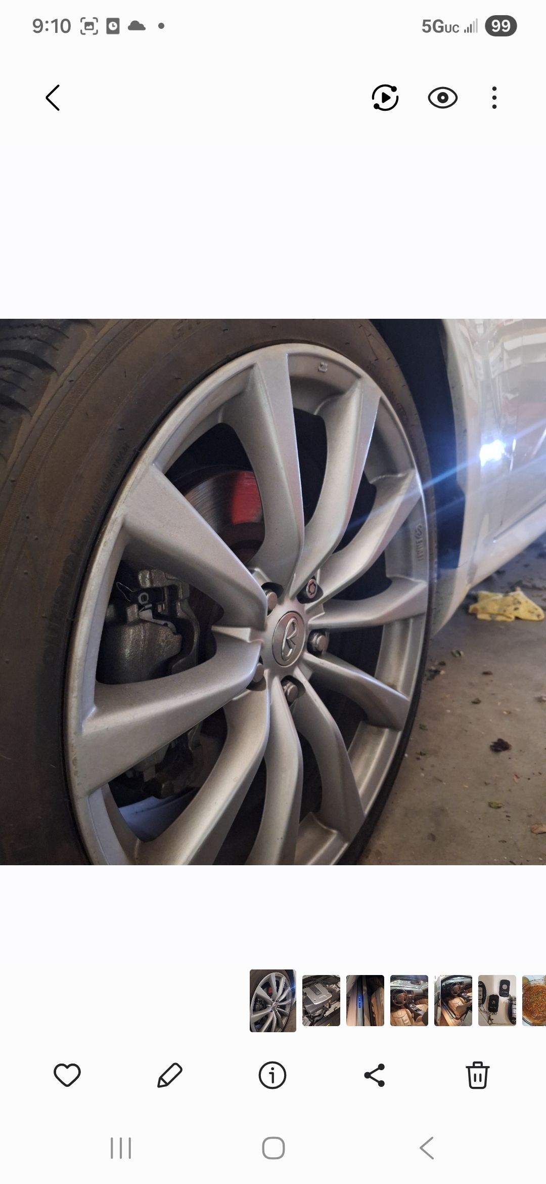 Used 2010 INFINITI G37 Convertible w/ Premium Pkg RWD image 4