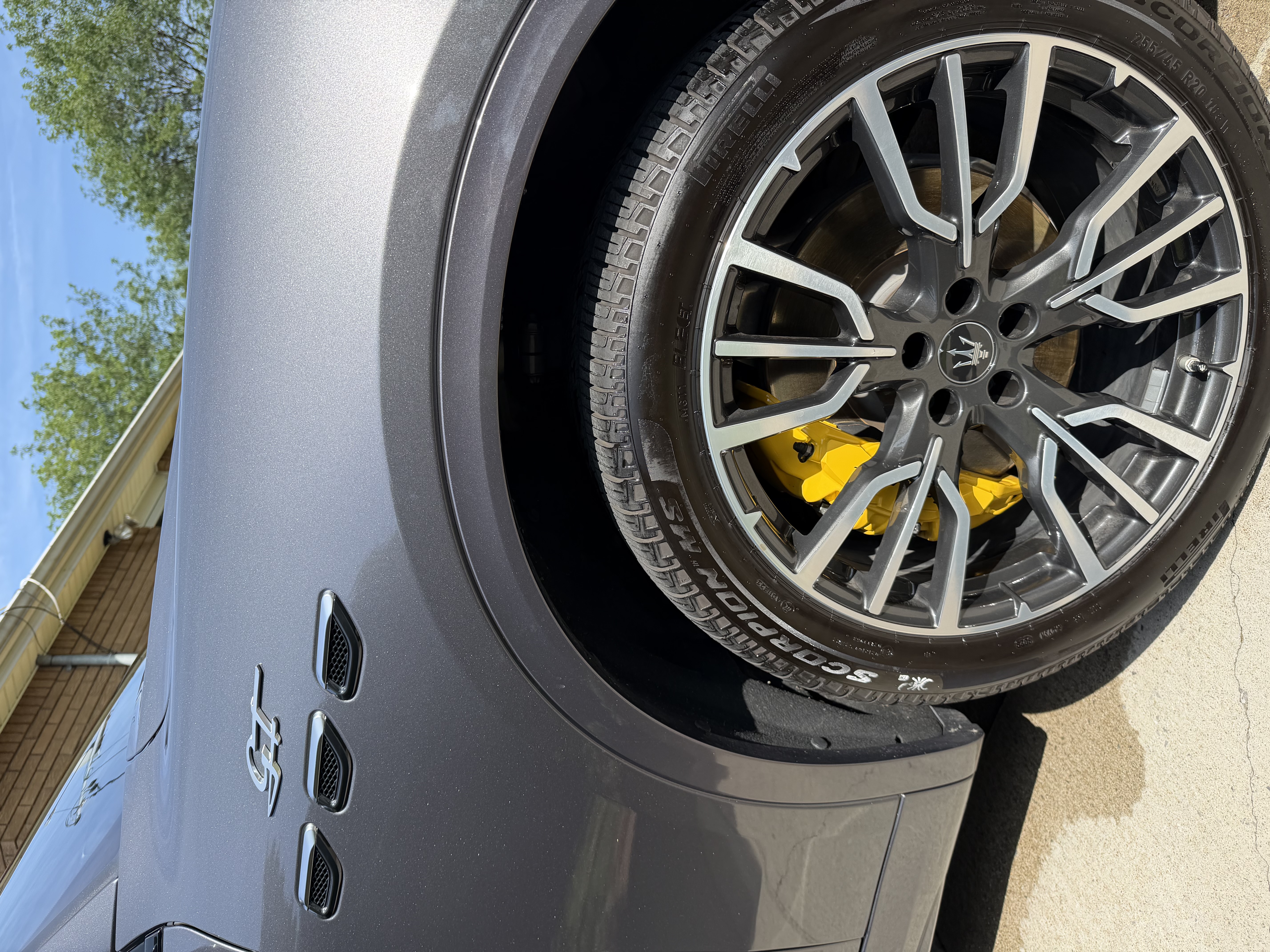 Used 2023 Maserati Grecale GT AWD/4WD image 4
