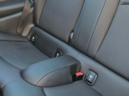 Used 2019 MINI Cooper 2-Door Hardtop image 6