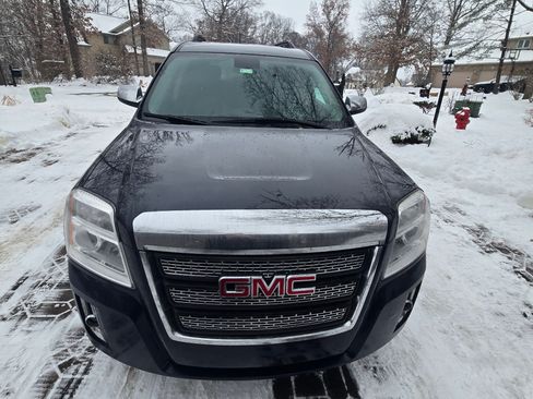 Used 2015 GMC Terrain SLT w/ Chrome Edition image 4