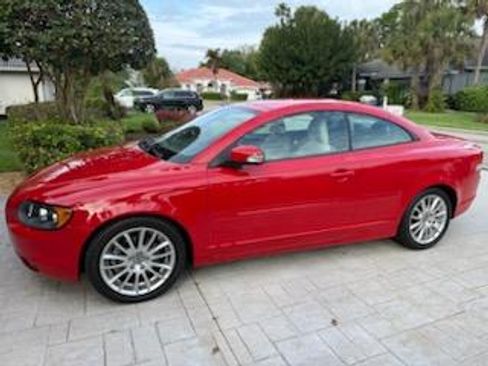 Used 2008 Volvo C70 T5 image 11