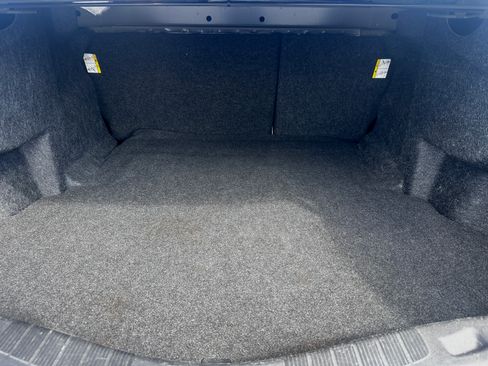 Used 2016 Ford Fusion SE image 32