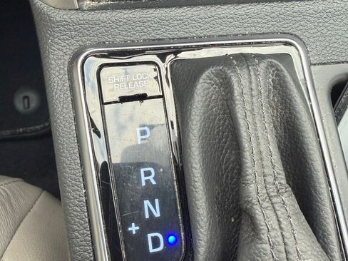 Used 2016 Hyundai Sonata Sport w/ Option Group 1V FWD image 18