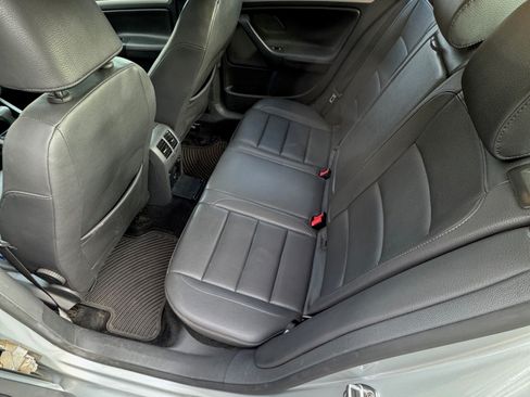 Used 2009 Volkswagen Jetta TDI image 16