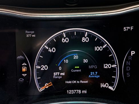 Used 2014 Jeep Grand Cherokee Limited AWD/4WD image 5