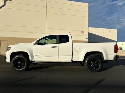 Used 2021 Chevrolet Colorado W/T RWD image 1