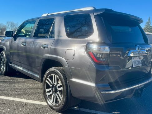 Used 2014 Toyota 4Runner Limited image 10